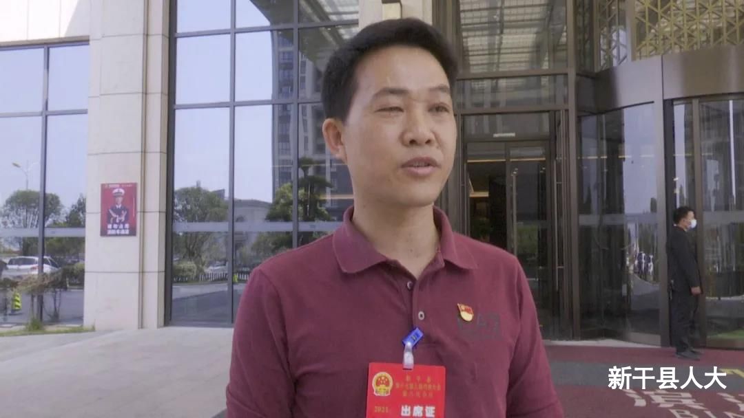 【聚焦两会】出席县十七届人大六次会议的人大代表抵干参会