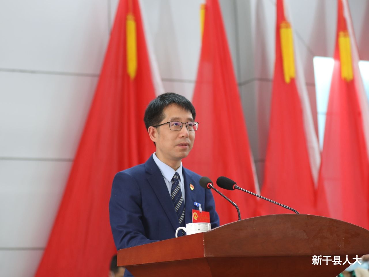 【聚焦两会】县十七届人大六次会议隆重开幕